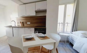2 - Dagobert Cosy Studio Centre